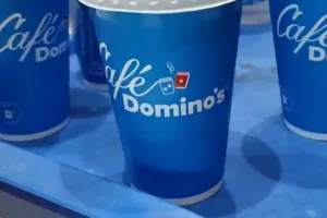 Cafe-Dominos