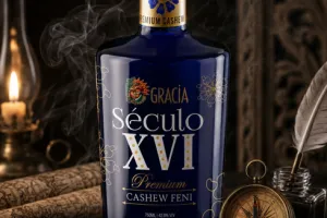 Premium-blue-bottle-of-Gracia-Século-XVI-cashew-feni