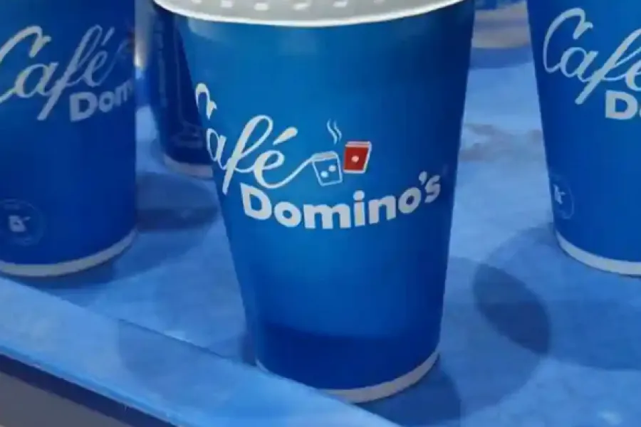 Cafe-Dominos